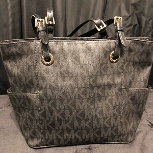 Black Michael Kors tote bag